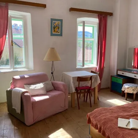 Hisa Velikanka_giantess Летний дом Kostel